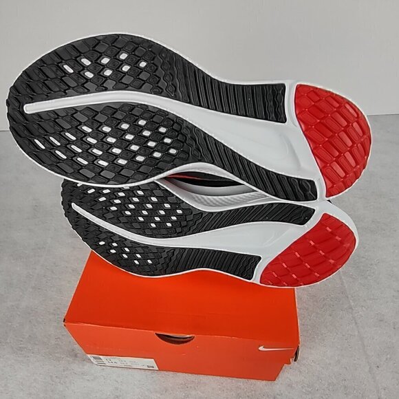 Nike Quest 5 Men's Shoes Black University Red DD0204-004, Size 13 (New In Box) - Picture 8 of 10